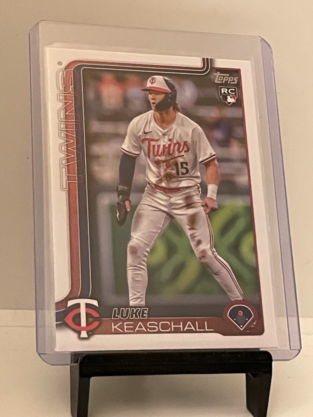 Luke Keaschall 2025 Topps series Rookie Card